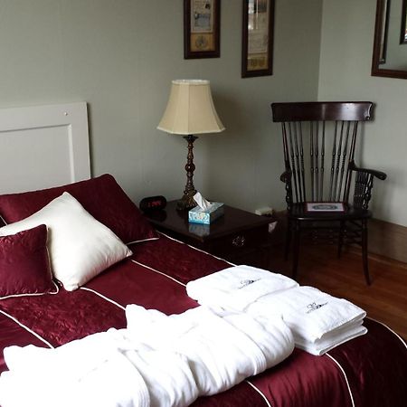 Centralia Square Grand Ballroom And Vintage Hotel الغرفة الصورة