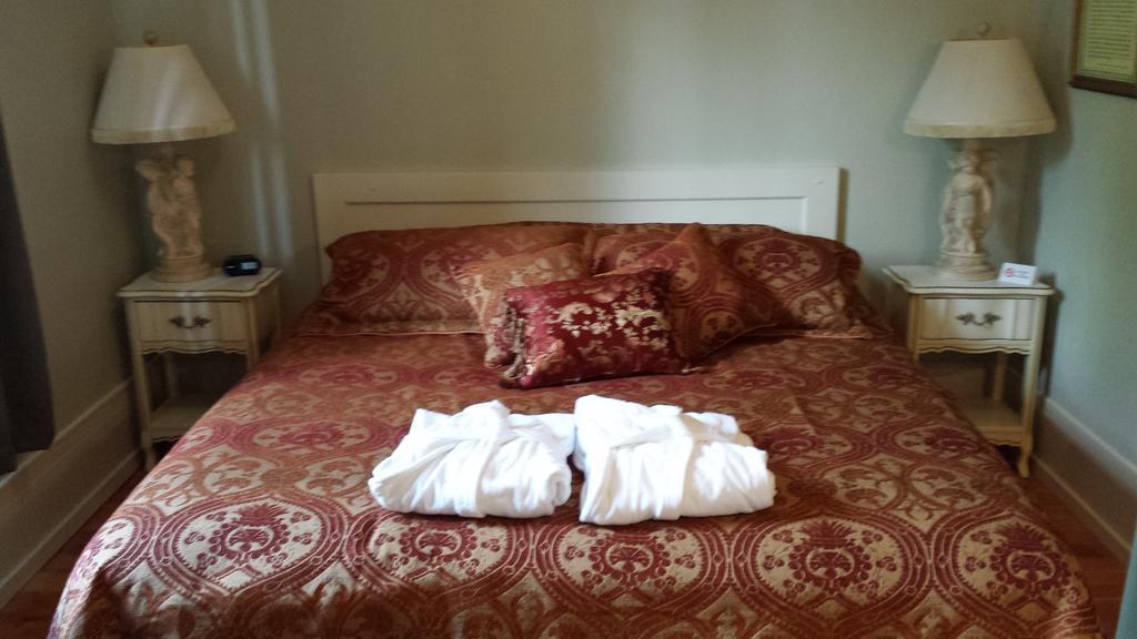 Centralia Square Grand Ballroom And Vintage Hotel الغرفة الصورة
